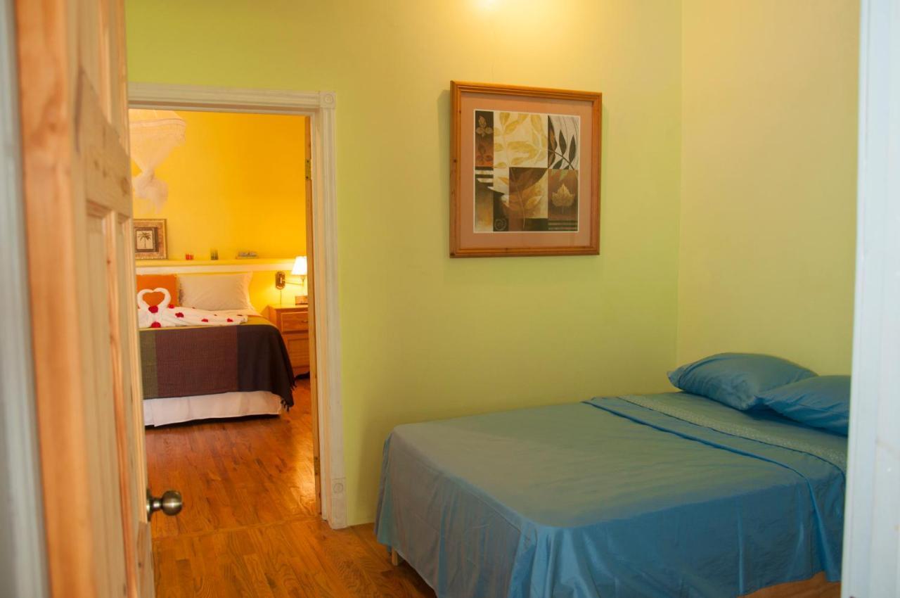 Diamond View Cottages Roseau Room photo
