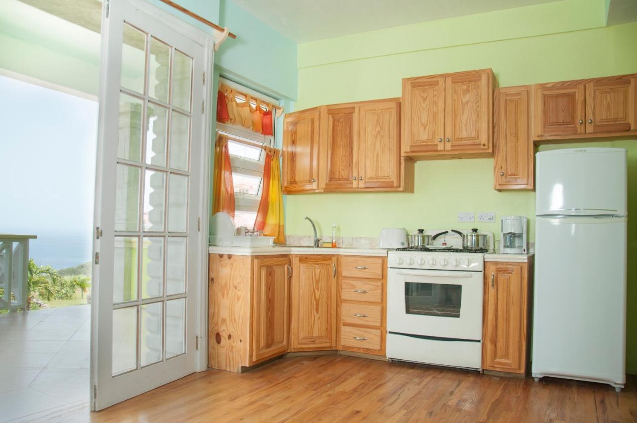 Diamond View Cottages Roseau Room photo